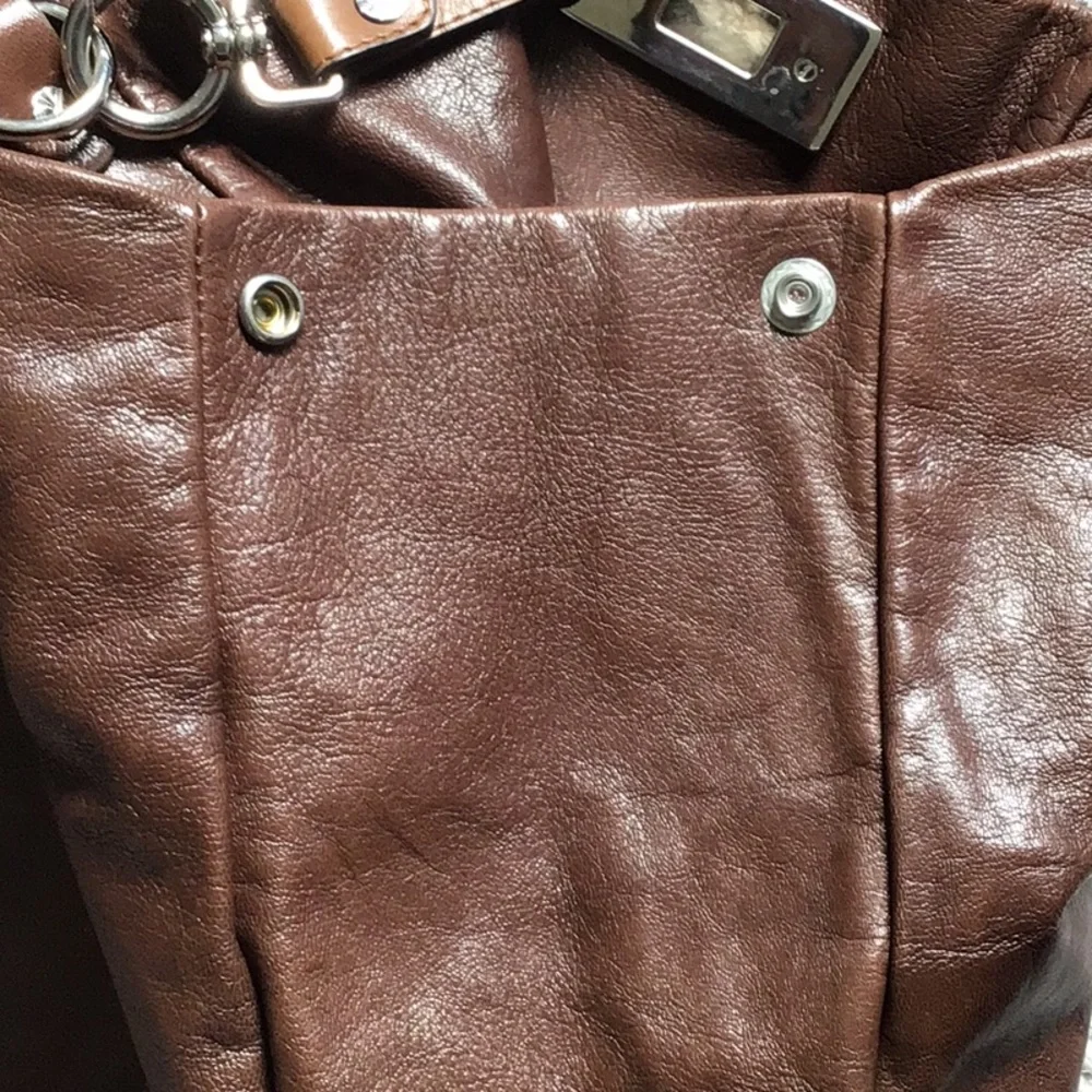 Marni Elegant Brown Leather Tote Bag - Picture 4 of 6